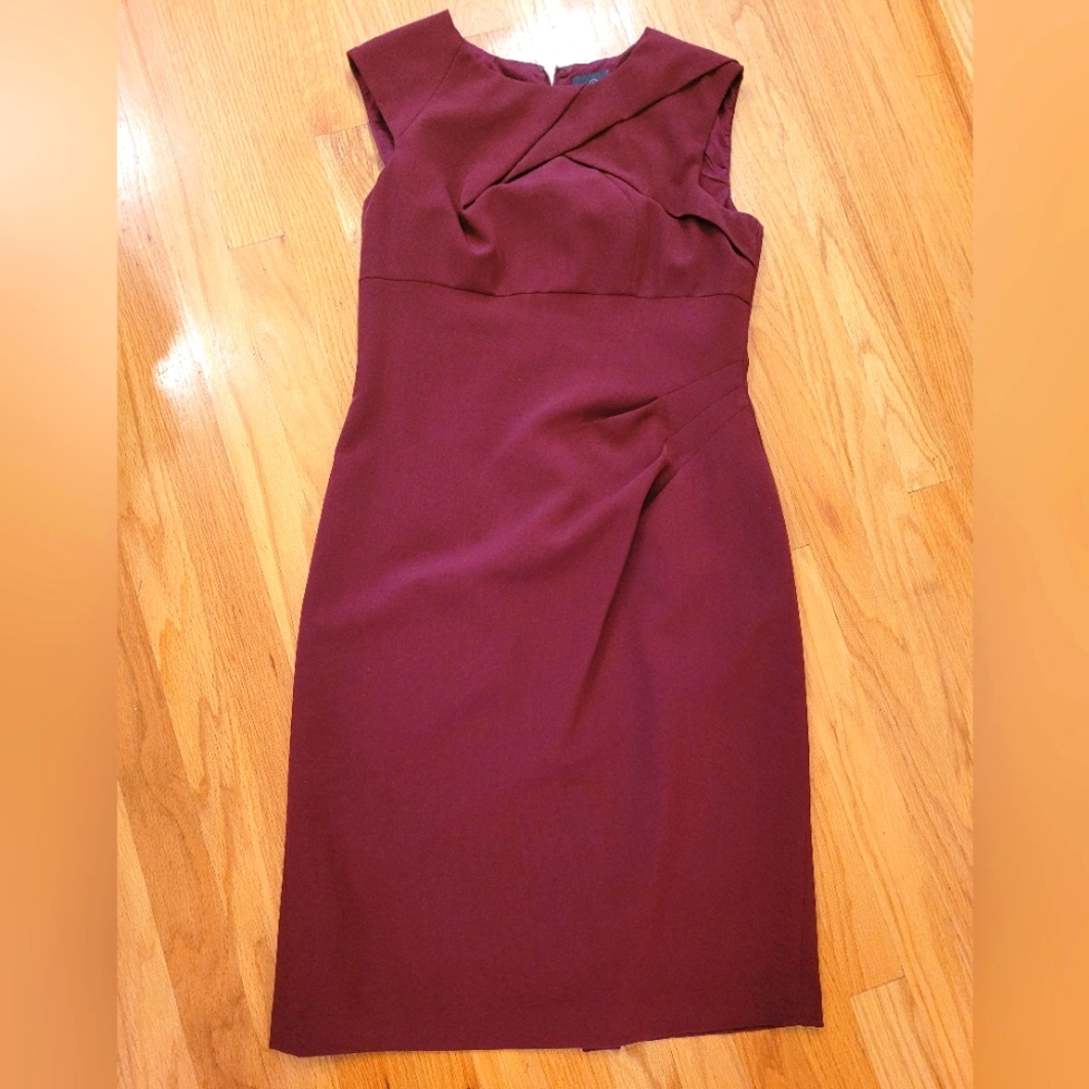 Adrianna Papell dark red sleeveless sheath dress size 8